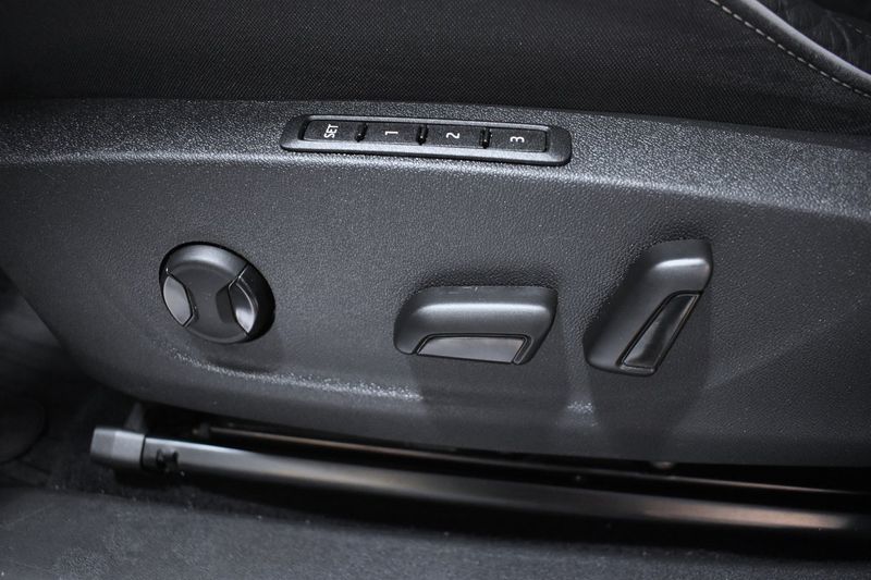 Skoda Enyaq bild 19