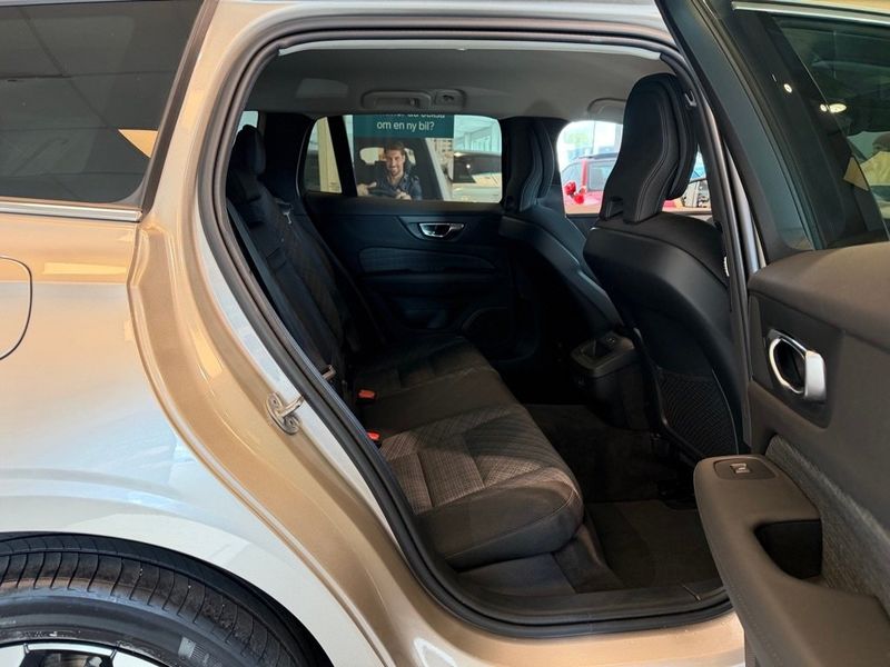 Volvo V60 bild 23