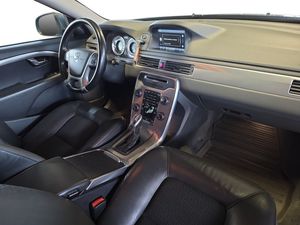 Volvo V70 bild 8