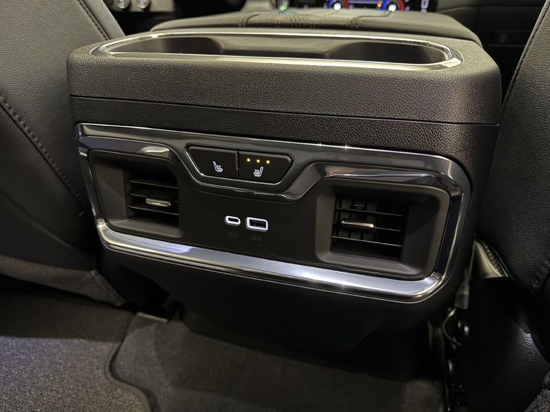 Chevrolet Silverado bild 22