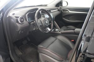 MG ZS EV bild 2