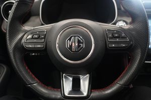 MG ZS EV bild 14