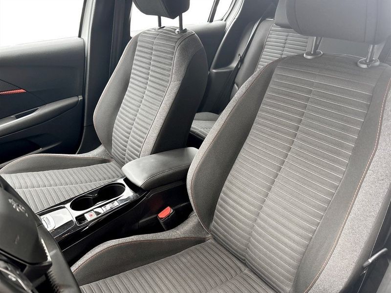 Peugeot e-208 bild 5