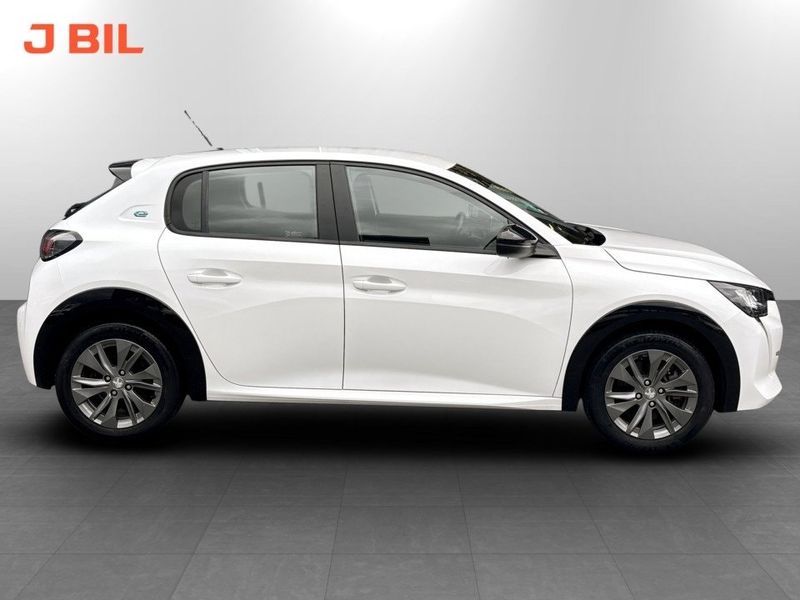 Peugeot e-208 bild 14