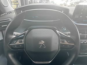 Peugeot e-2008 bild 7