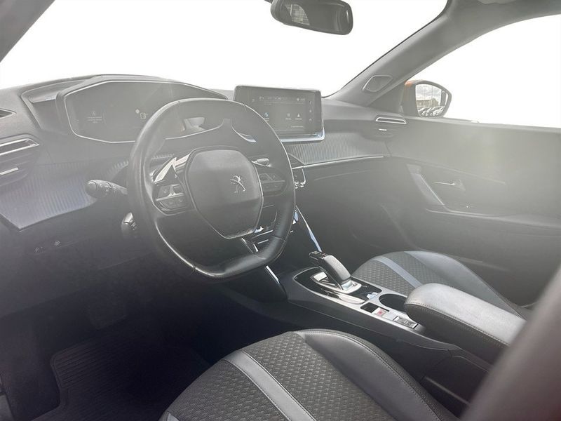 Peugeot e-2008 bild 4
