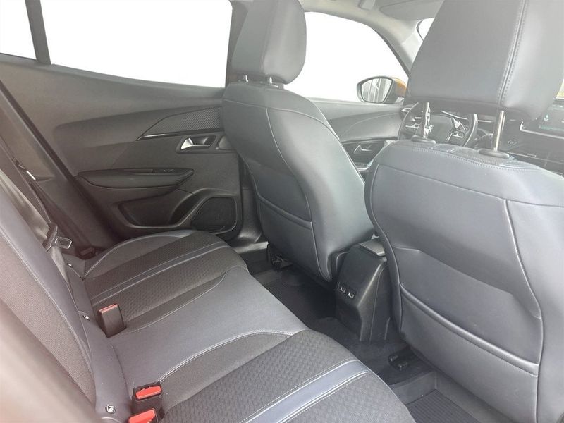 Peugeot e-2008 bild 13
