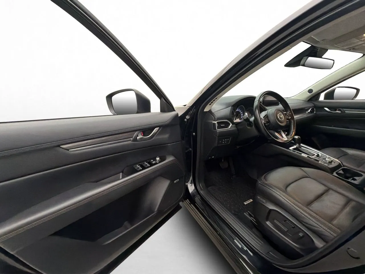 Vehicle image 33