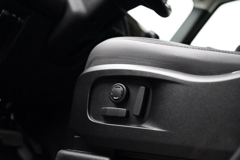 Land Rover Defender bild 7