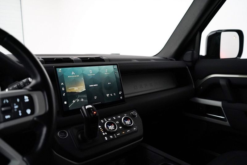 Land Rover Defender bild 12