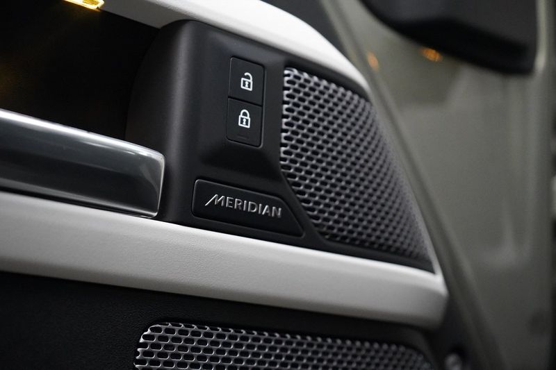 Land Rover Defender bild 11