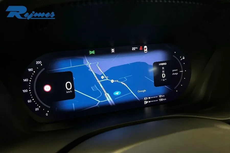 Vehicle image 13