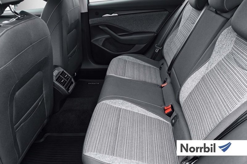 Skoda Superb bild 7