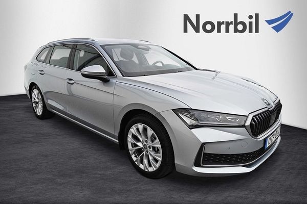 Skoda Superb Combi Selection TSI IV 204 Drag Värmare - 2025