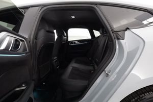 BMW i4 bild 12