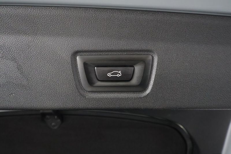 BMW i4 bild 29