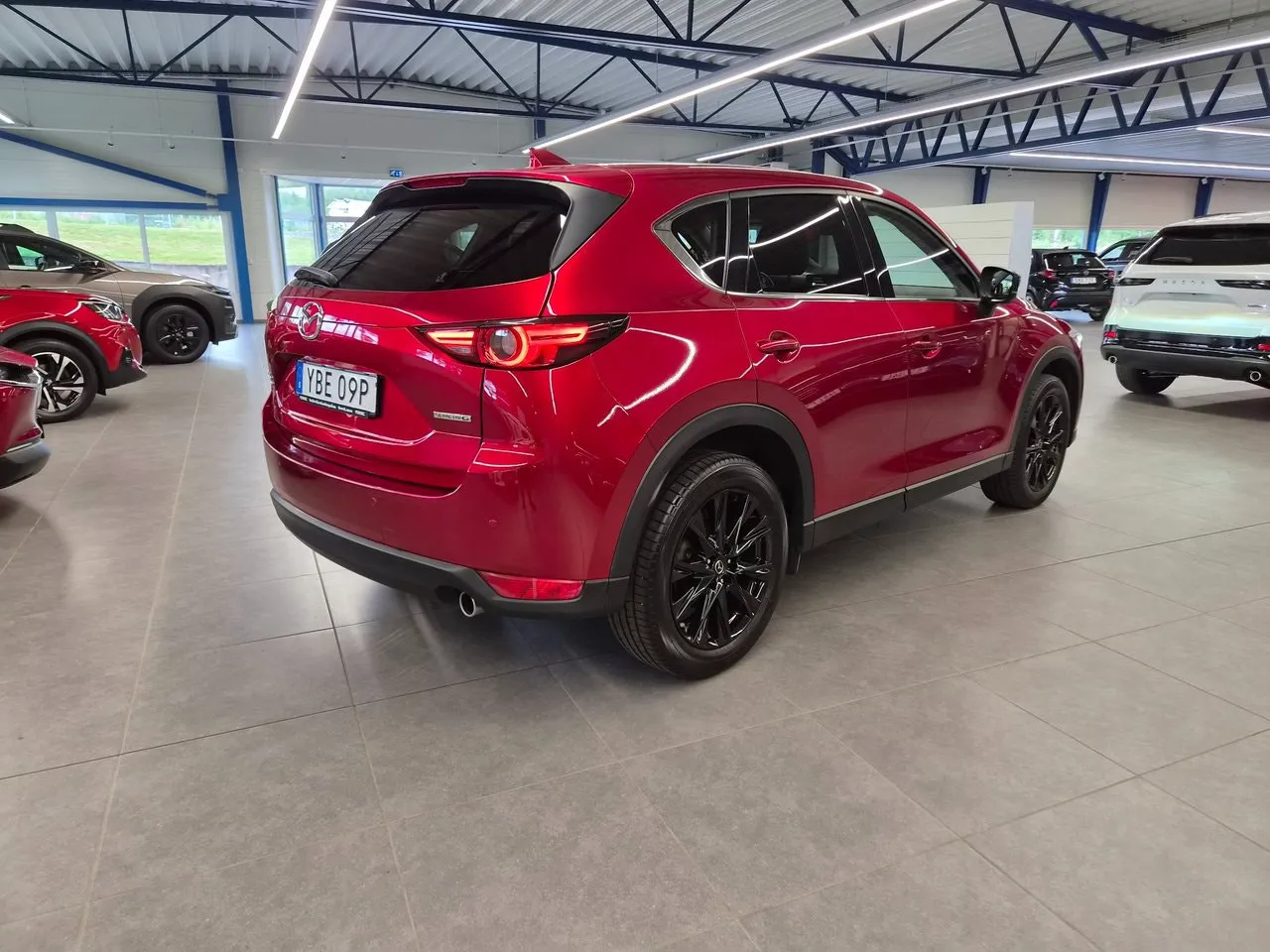 Vehicle image 3