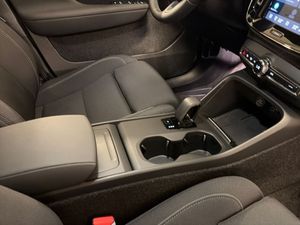 Volvo EX40 bild 13