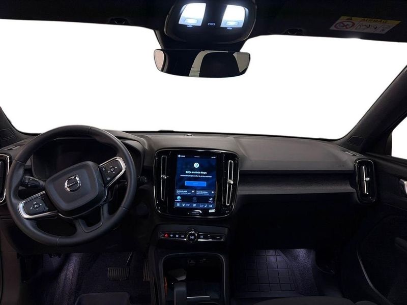 Volvo EX40 bild 8