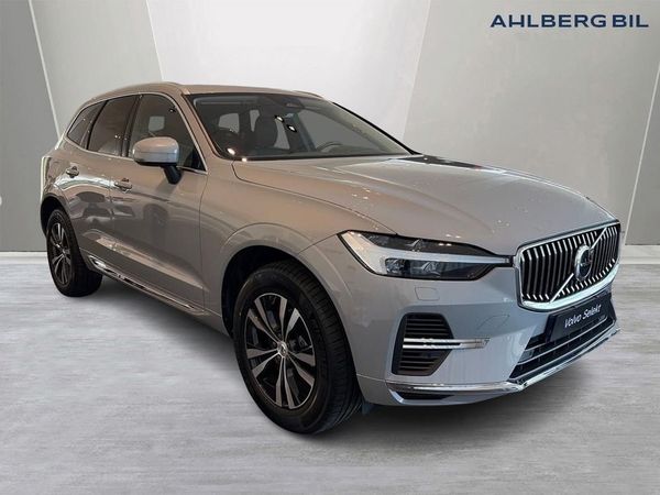 Volvo XC60 T6 Core Special Edition, Ljuspaket, Bälteskudd... - 2025
