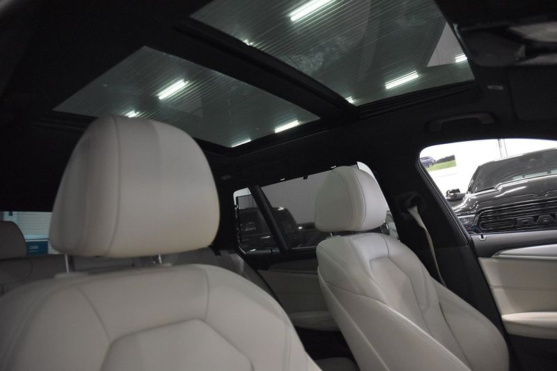 BMW 520 bild 14