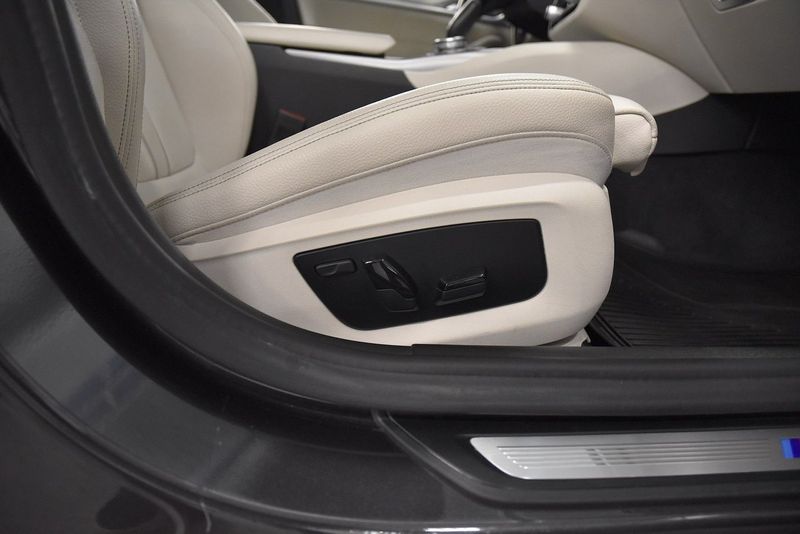 BMW 520 bild 16