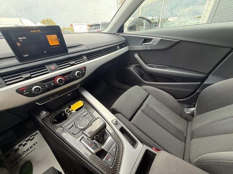 Audi A4 bild 15