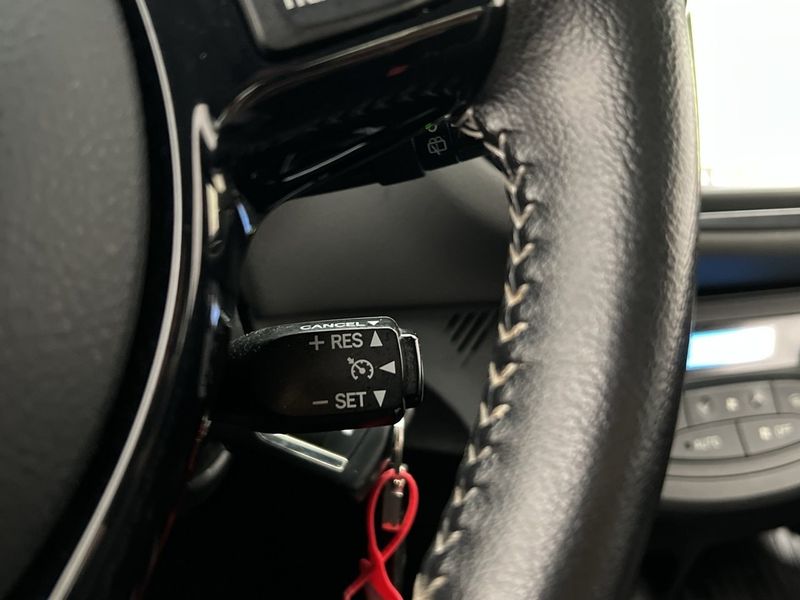 Toyota Yaris bild 15