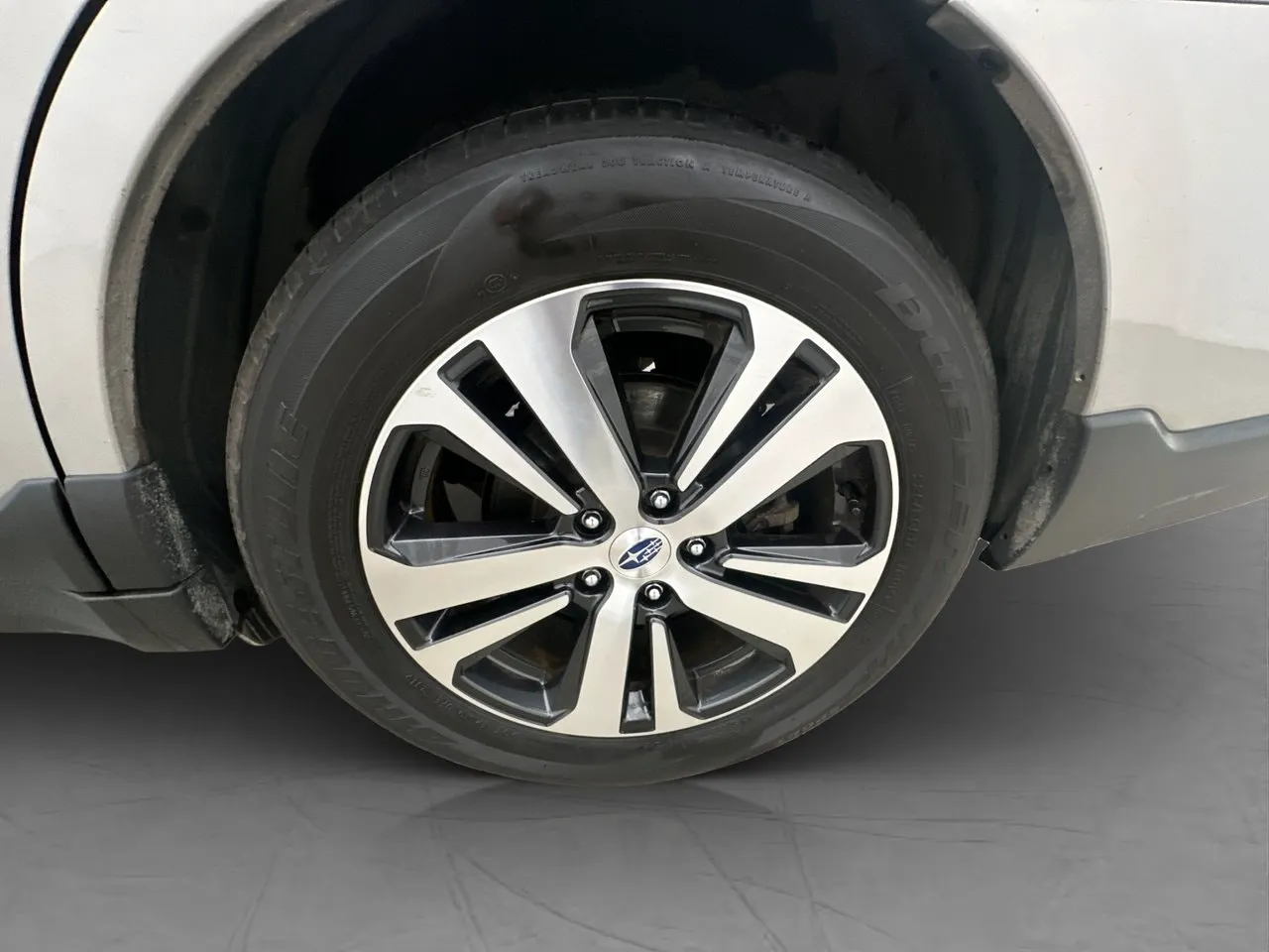 Vehicle image 35