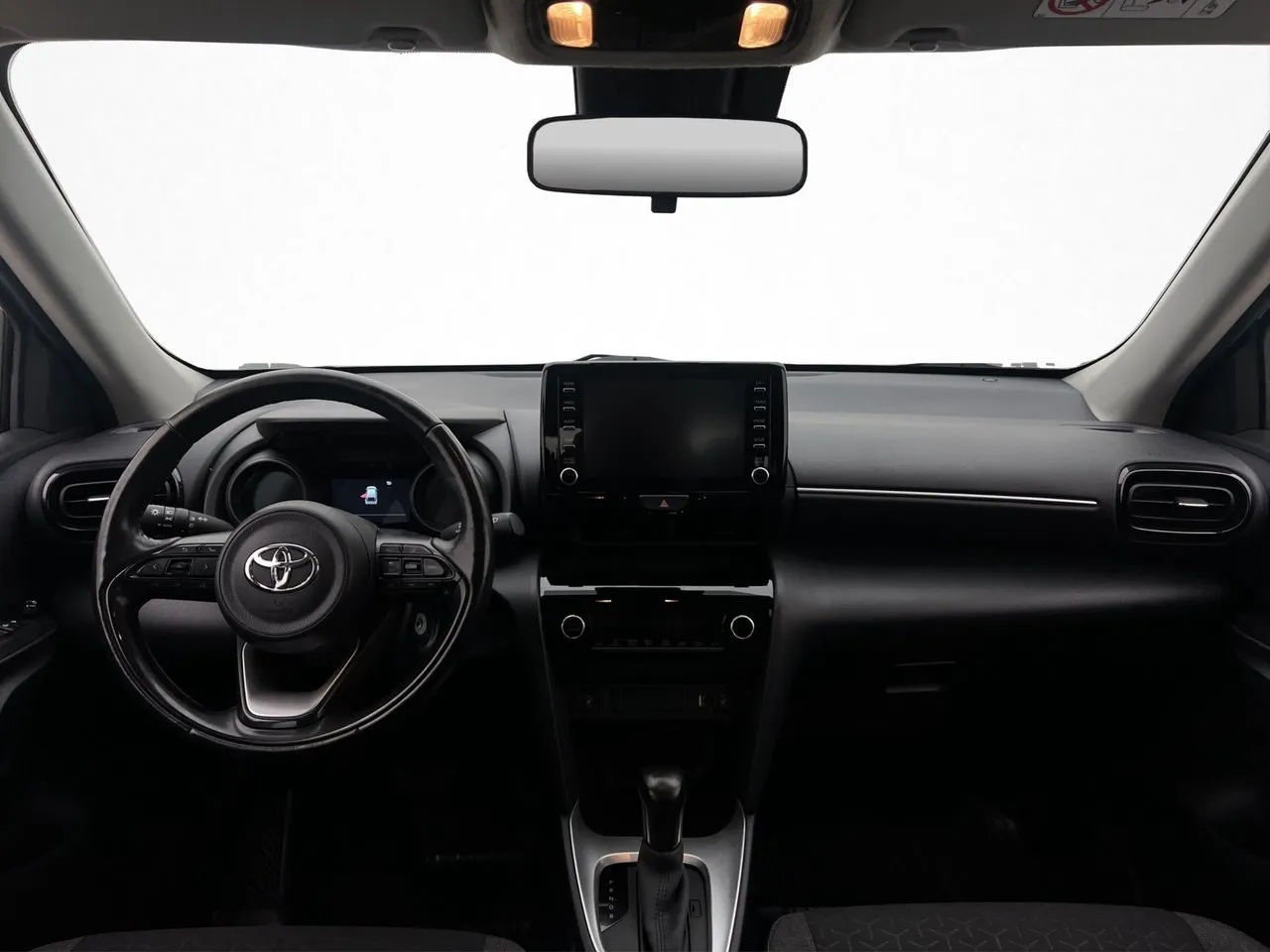 Vehicle image 10