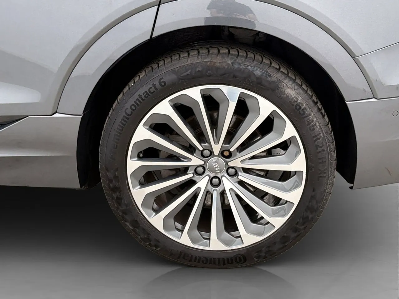 Vehicle image 36