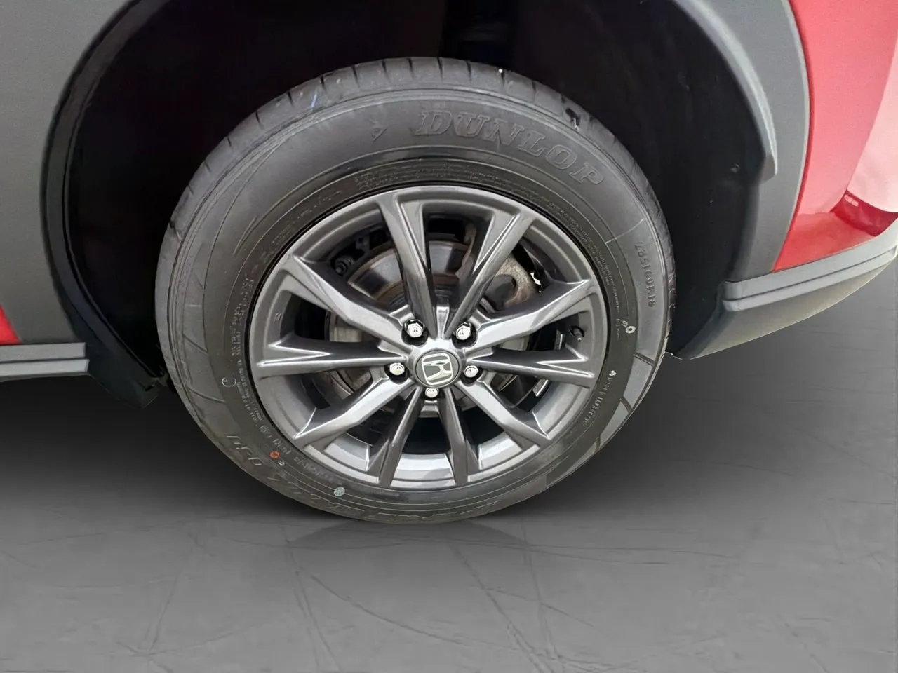 Vehicle image 35