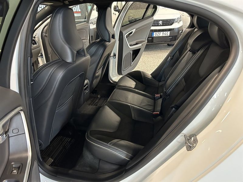 Volvo S60 bild 14