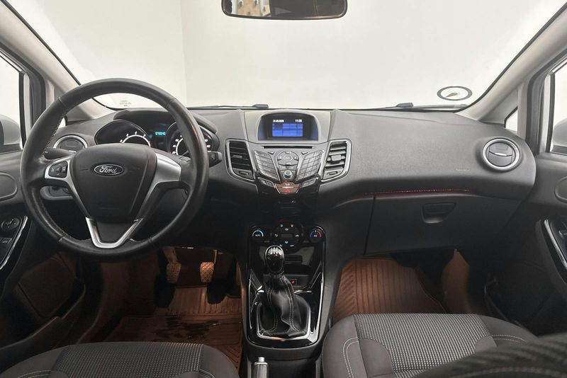 Ford Fiesta bild 6