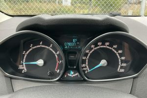 Ford Fiesta bild 10