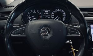 Skoda Octavia bild 12