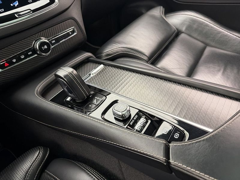 Volvo XC90 bild 35