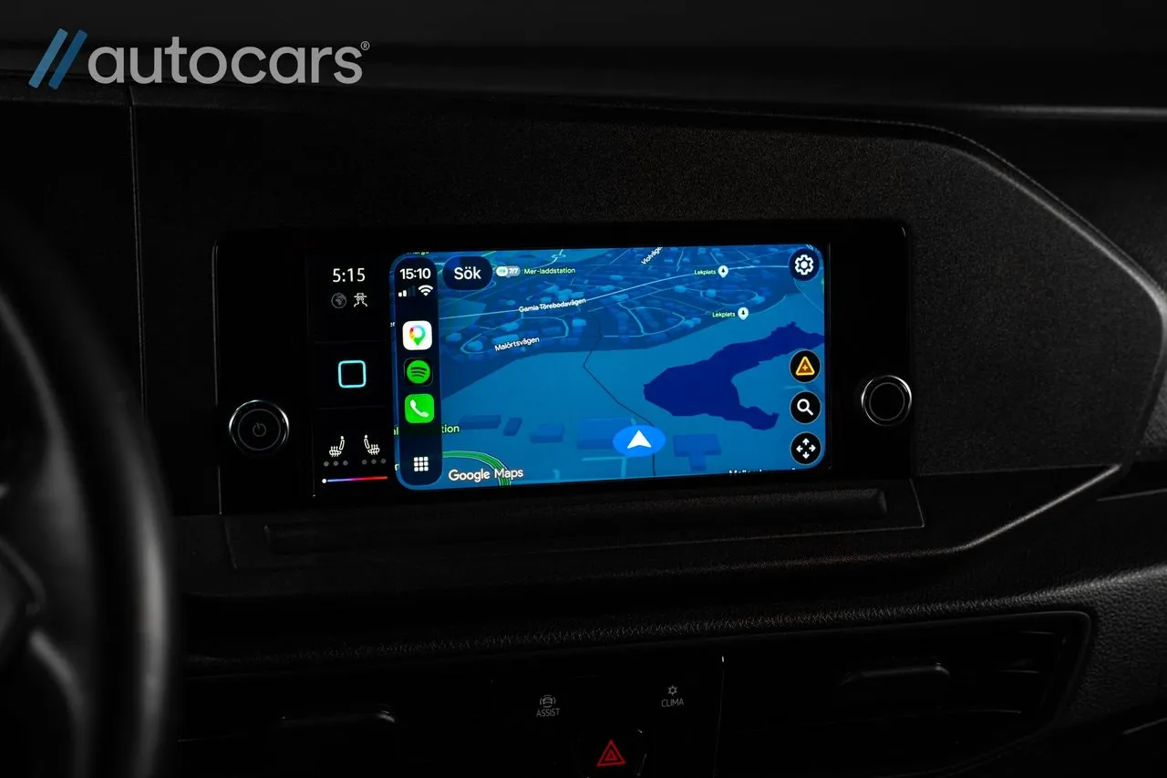Vehicle image 22