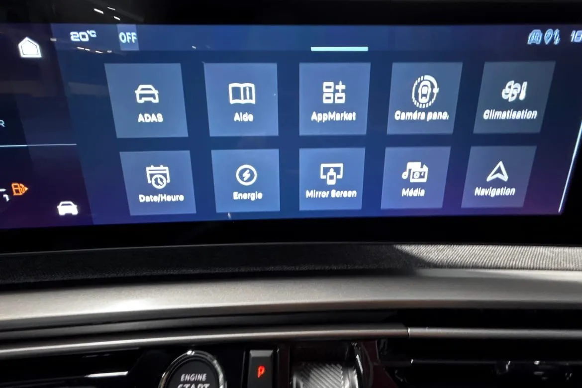 Vehicle image 7