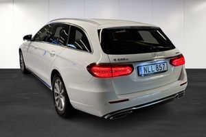 Mercedes E220 bild 4