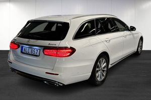 Mercedes E220 bild 3