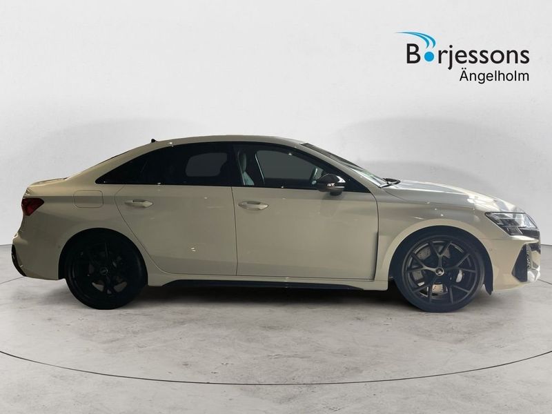 Audi RS3 bild 2