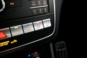 Mercedes CLA45 AMG bild 16