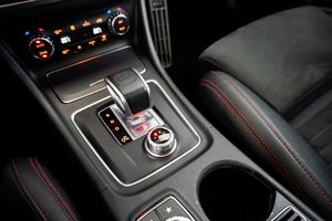 Mercedes CLA45 AMG bild 15
