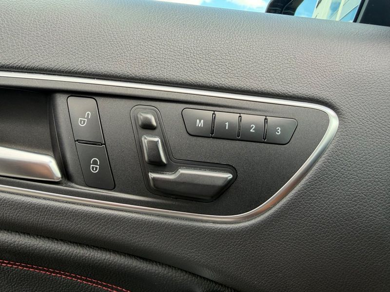 Mercedes GLA250+ bild 11
