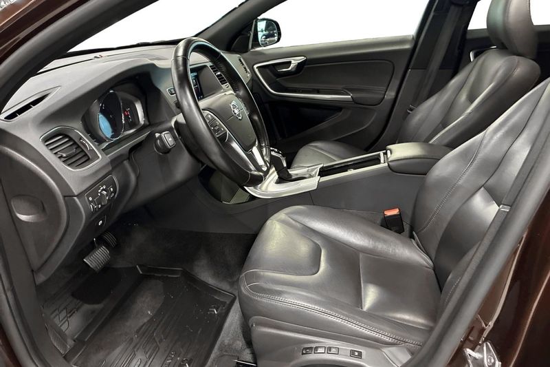 Volvo V60 bild 13