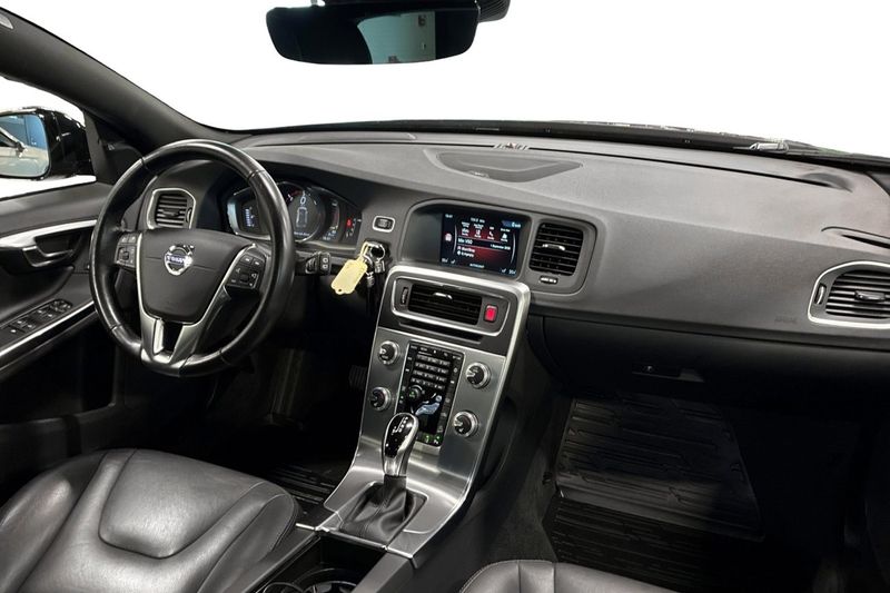 Volvo V60 bild 15