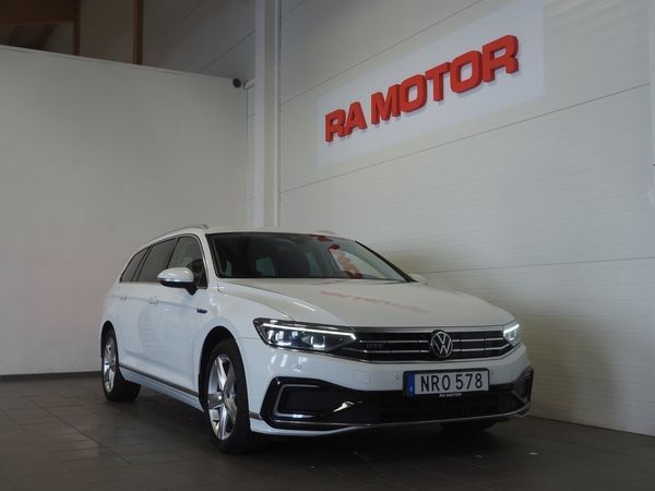 Volkswagen Passat SC GTE 1.4 TSI Executive Drag P-Värm Kamera Navi IQ - 2021