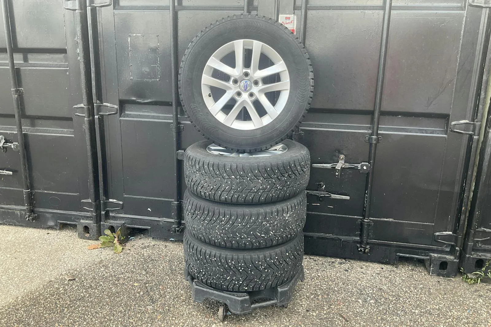 Vehicle image 20