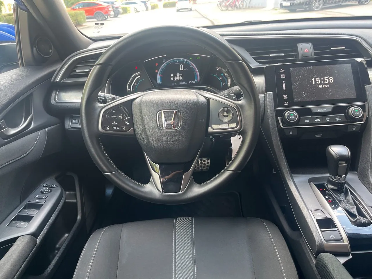 Vehicle image 9